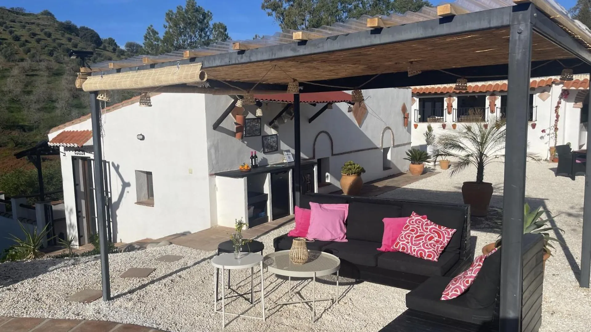 B&B Sol y Monte Álora 0*,  España