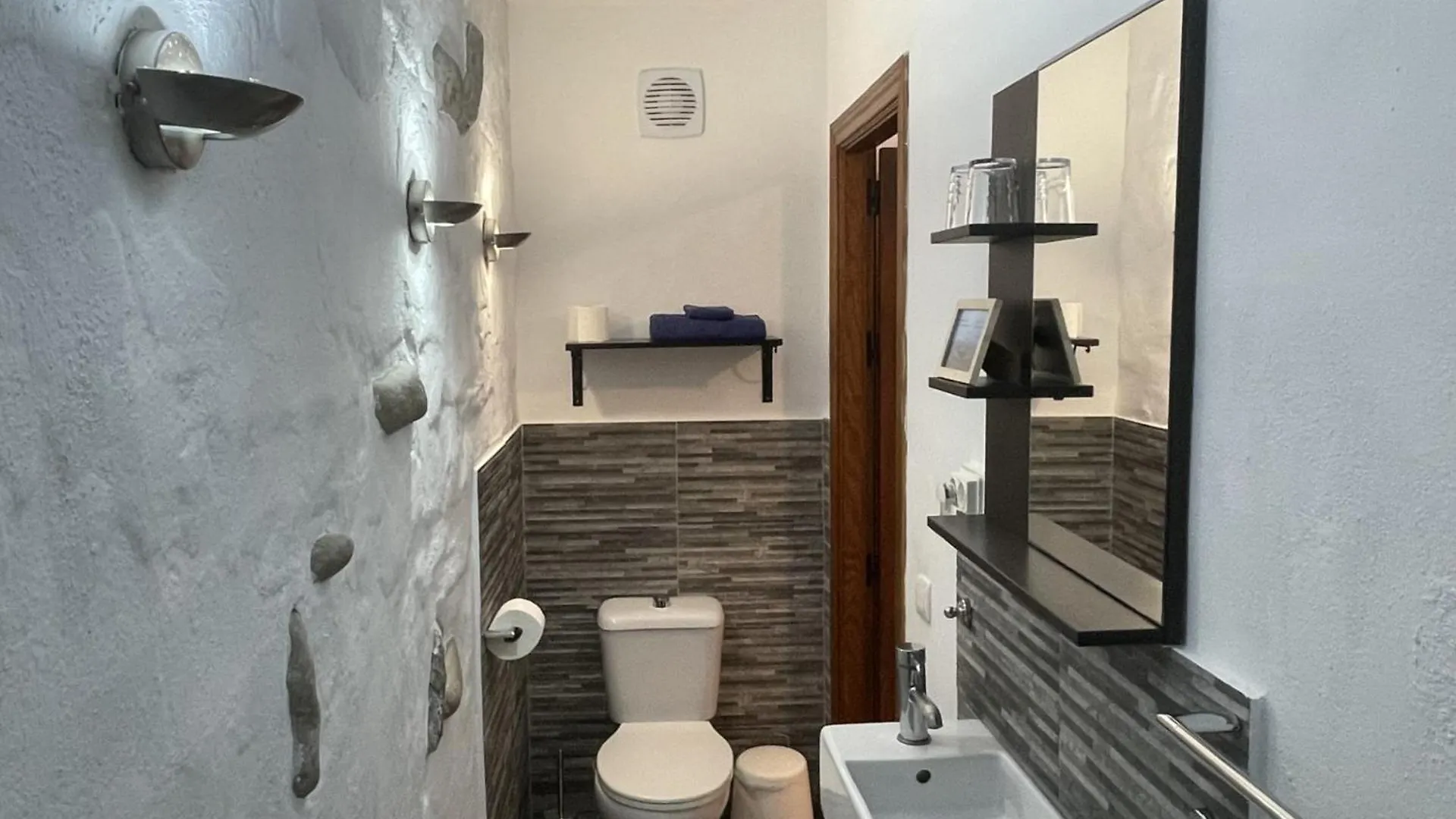 Bed & Breakfast B&B Sol Y Monte Alora Spain
