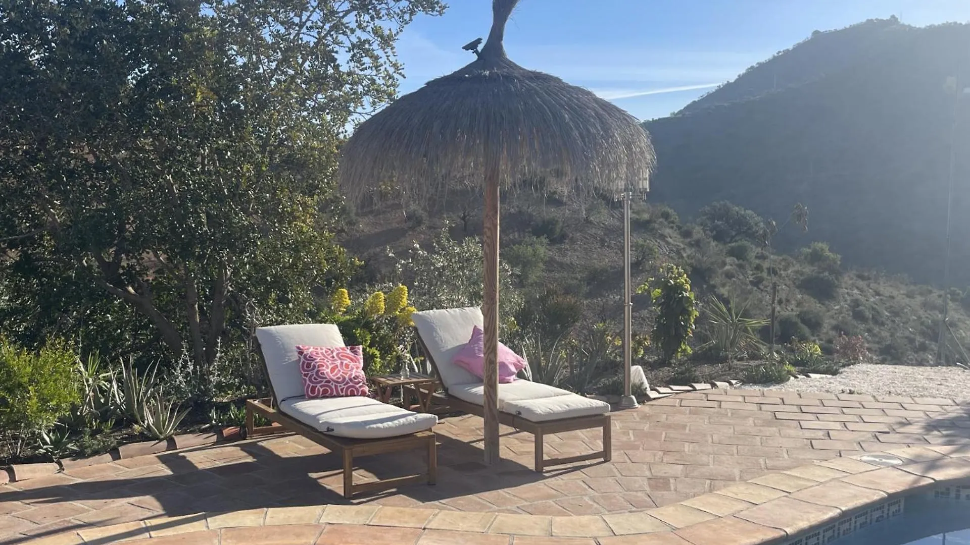 B&B Sol Y Monte Alora 0*,